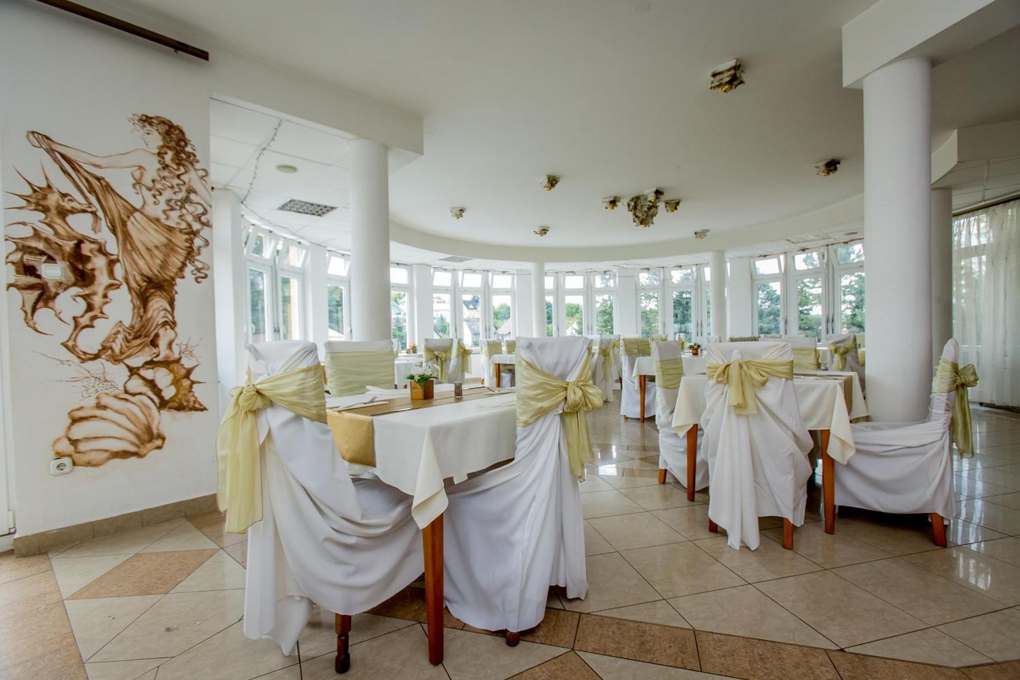 Venus Hotel 3*